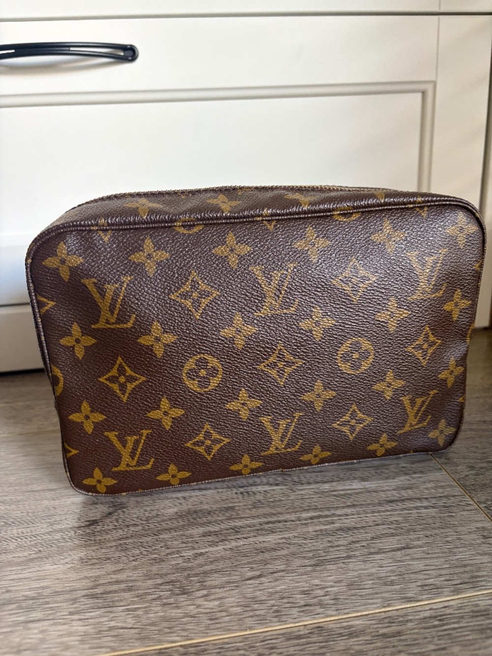 LOUIS VUITTON Monogram Canvas Toilette 23 Cosmetic Bag- Authentic